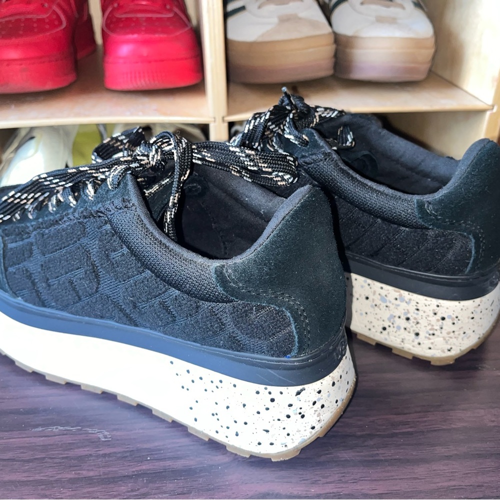 UGG Black Platform Sneakers - Picture 3 of 6